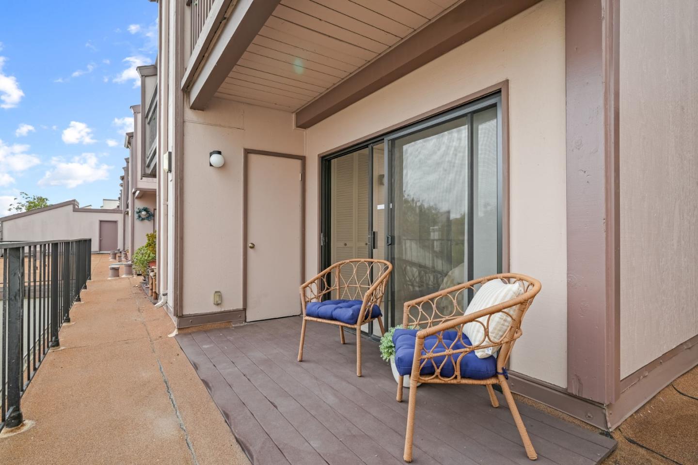 Detail Gallery Image 41 of 82 For 2101 Shoreline Dr #437,  Alameda,  CA 94501 - 2 Beds | 1/1 Baths