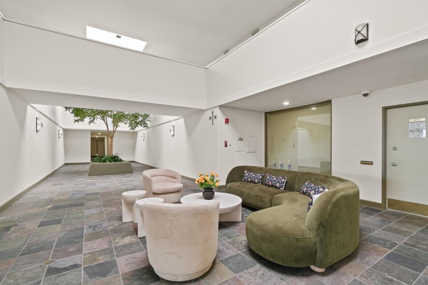 Detail Gallery Image 45 of 82 For 2101 Shoreline Dr #437,  Alameda,  CA 94501 - 2 Beds | 1/1 Baths
