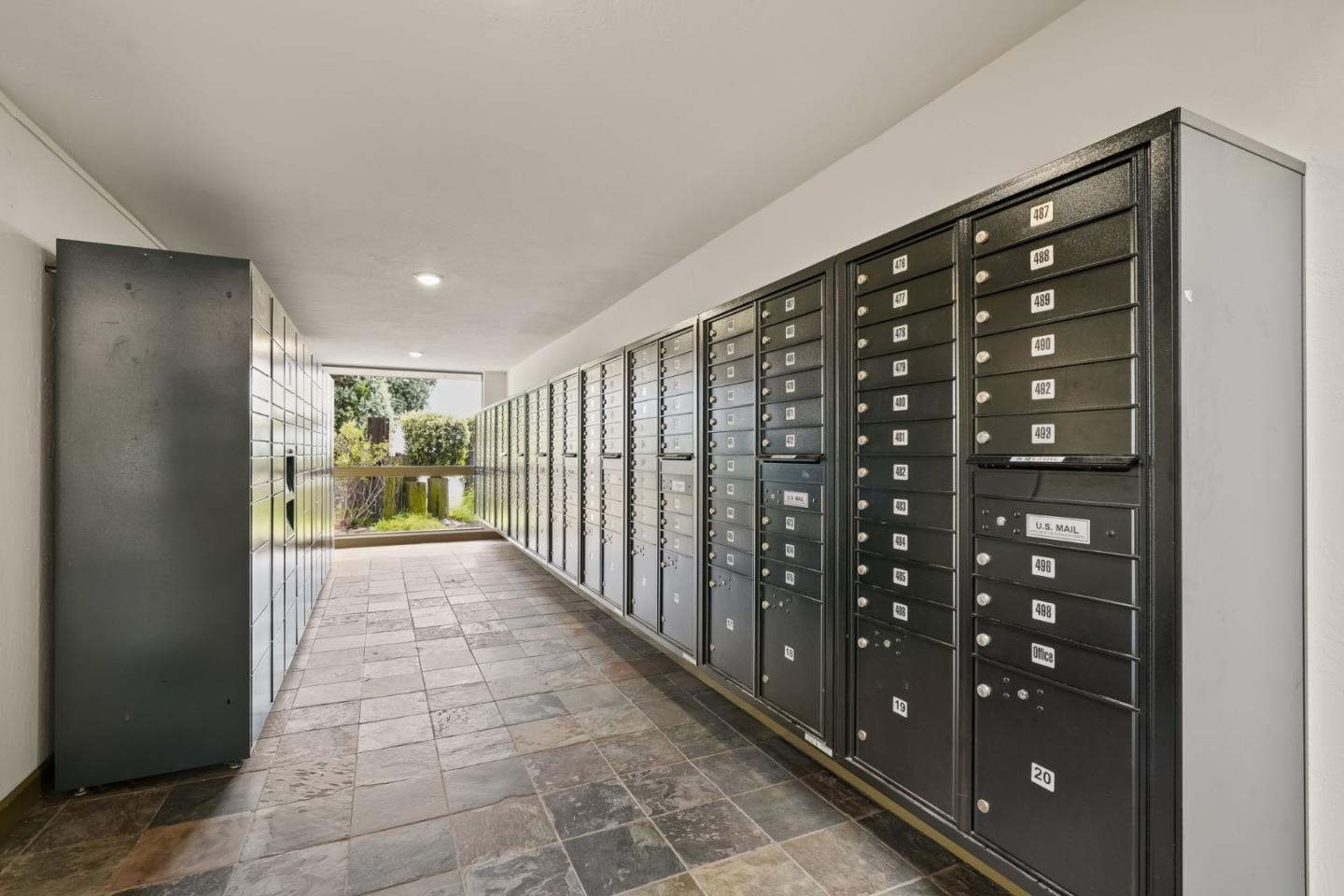 Detail Gallery Image 46 of 82 For 2101 Shoreline Dr #437,  Alameda,  CA 94501 - 2 Beds | 1/1 Baths