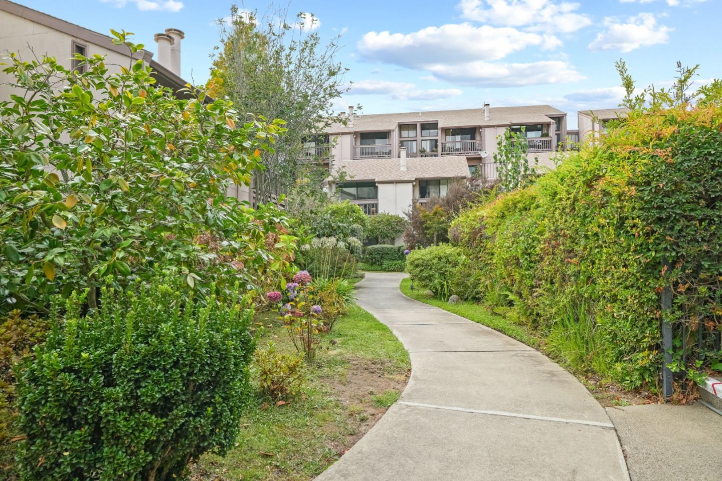 Detail Gallery Image 58 of 82 For 2101 Shoreline Dr #437,  Alameda,  CA 94501 - 2 Beds | 1/1 Baths