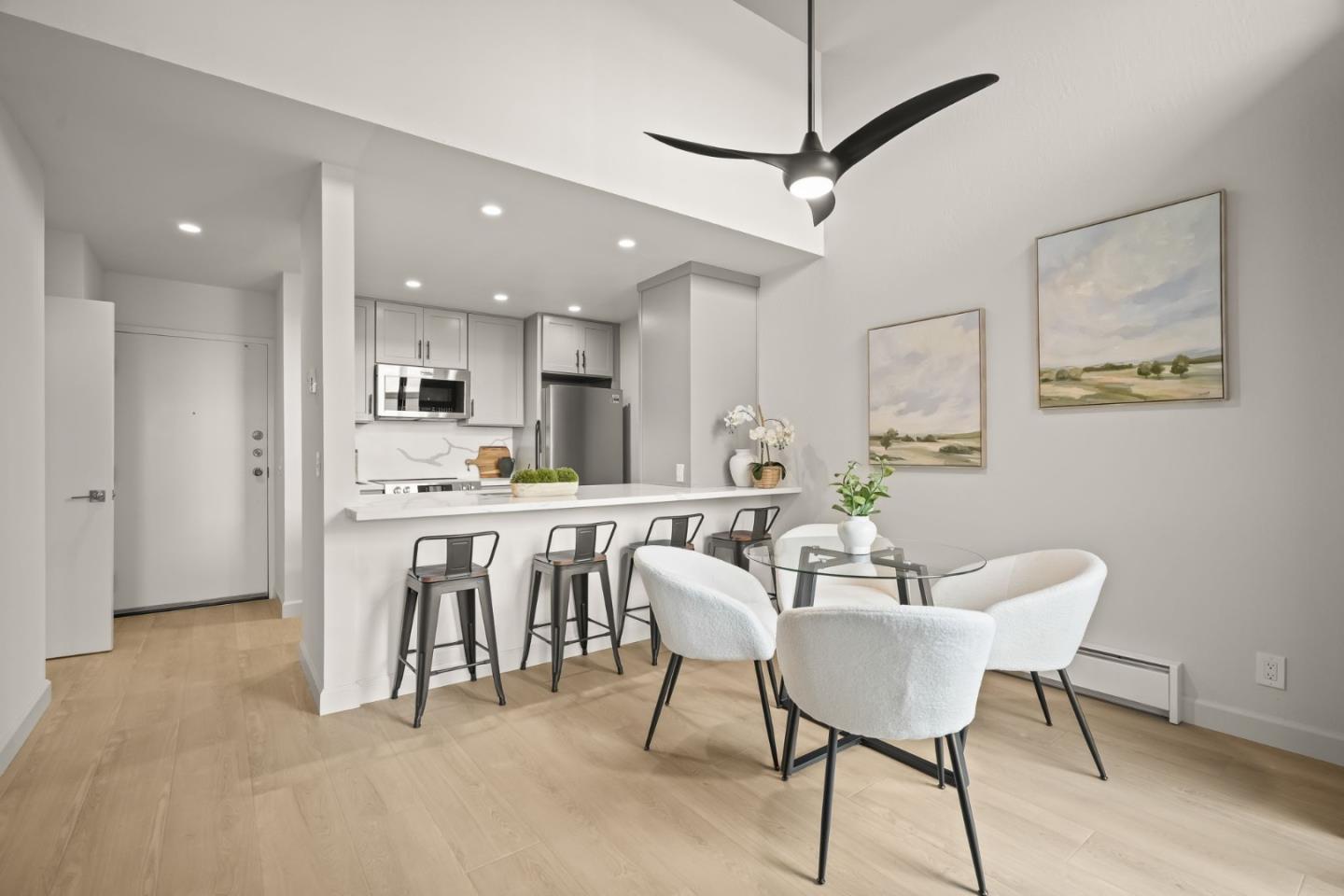 Detail Gallery Image 7 of 82 For 2101 Shoreline Dr #437,  Alameda,  CA 94501 - 2 Beds | 1/1 Baths