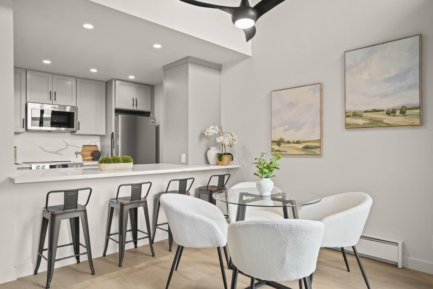 Detail Gallery Image 8 of 82 For 2101 Shoreline Dr #437,  Alameda,  CA 94501 - 2 Beds | 1/1 Baths