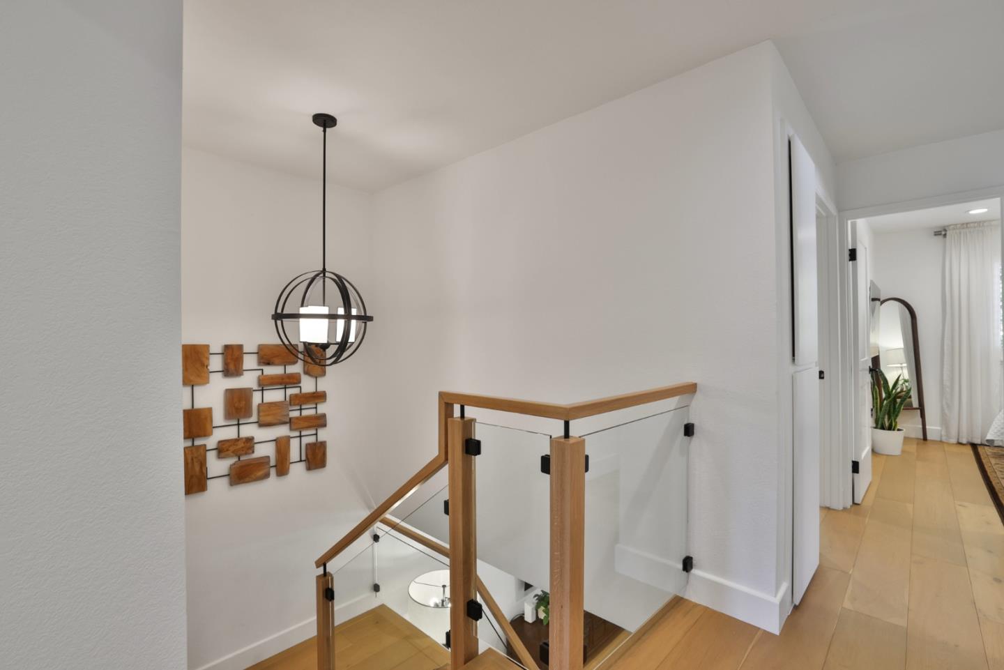 Detail Gallery Image 21 of 71 For 118 via Lago, Los Gatos,  CA 95032 - 3 Beds | 2/1 Baths