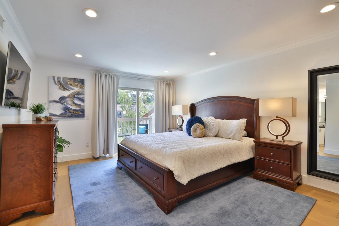 Detail Gallery Image 22 of 71 For 118 via Lago, Los Gatos,  CA 95032 - 3 Beds | 2/1 Baths