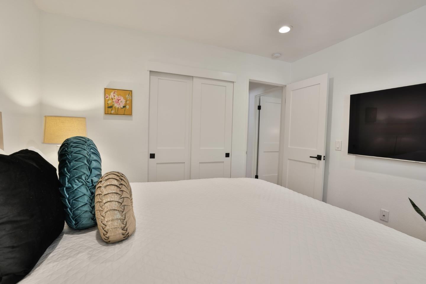 Detail Gallery Image 31 of 71 For 118 via Lago, Los Gatos,  CA 95032 - 3 Beds | 2/1 Baths