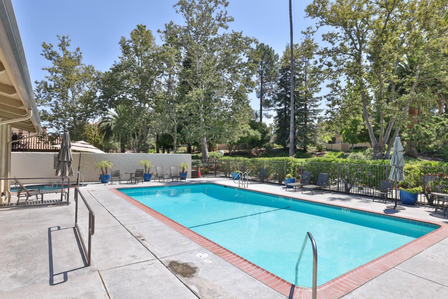 Detail Gallery Image 59 of 71 For 118 via Lago, Los Gatos,  CA 95032 - 3 Beds | 2/1 Baths