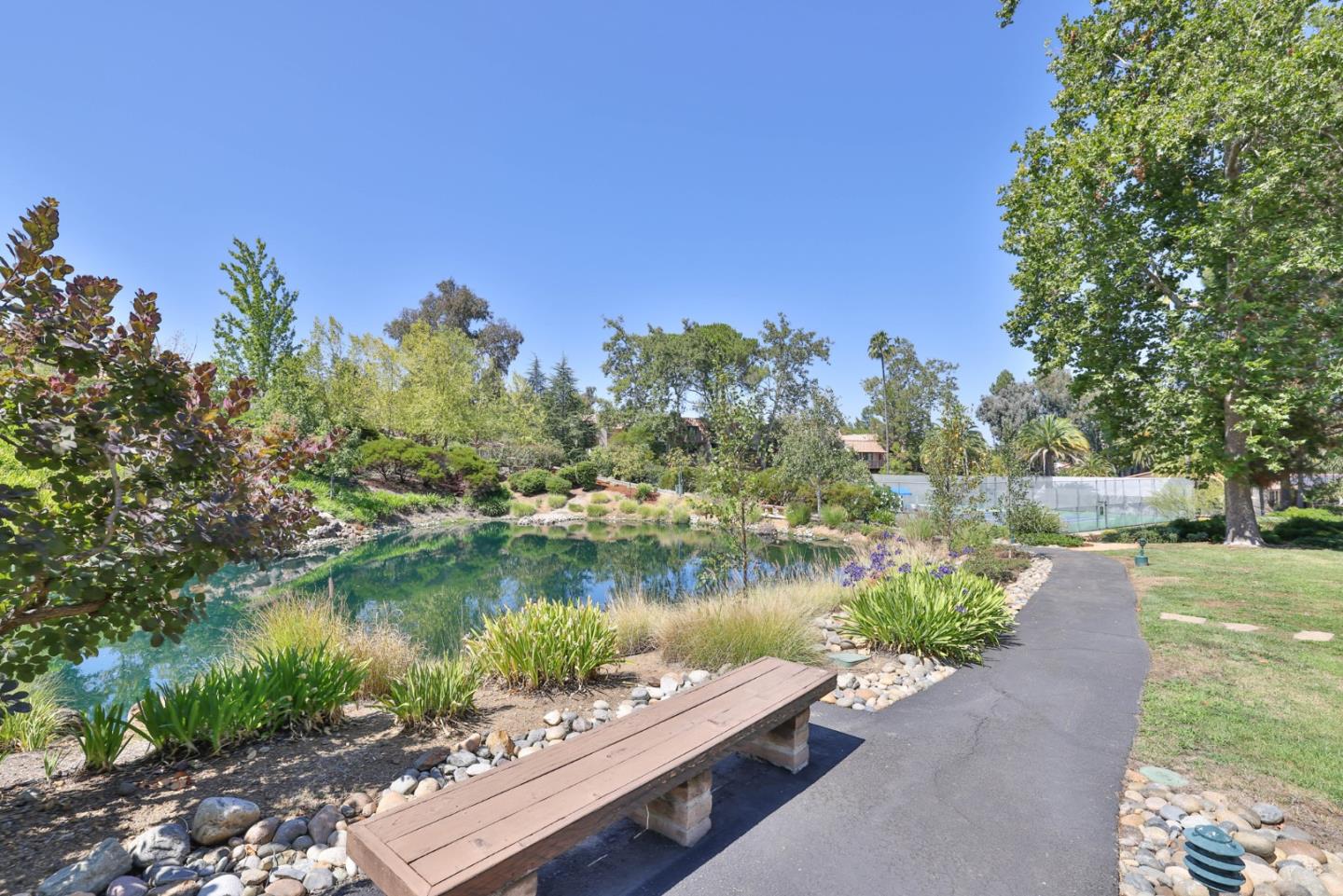 Detail Gallery Image 67 of 71 For 118 via Lago, Los Gatos,  CA 95032 - 3 Beds | 2/1 Baths