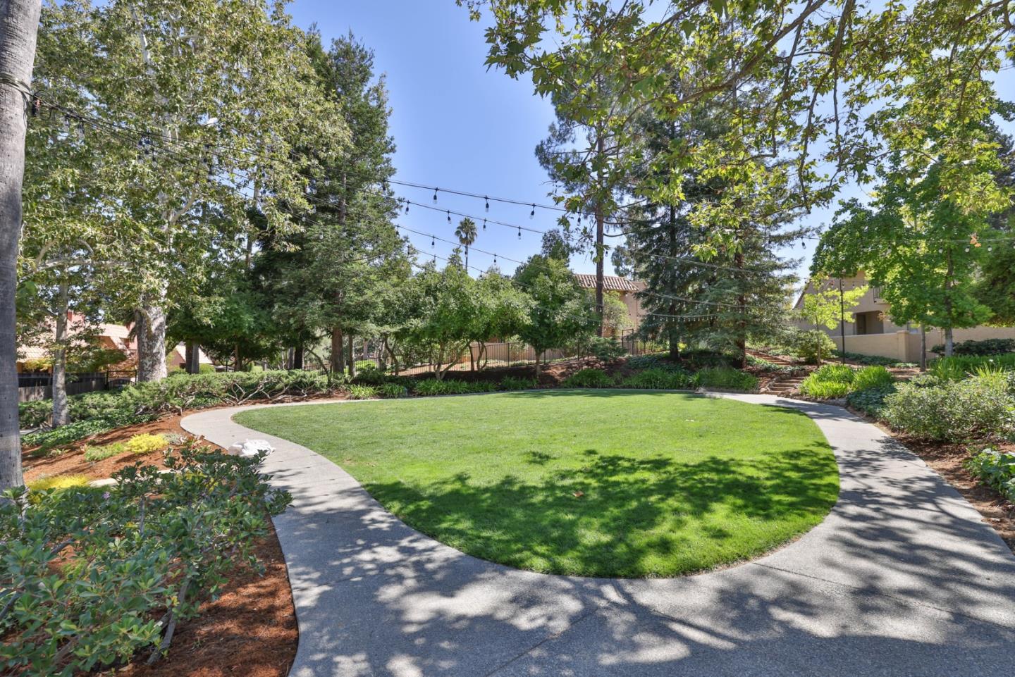 Detail Gallery Image 68 of 71 For 118 via Lago, Los Gatos,  CA 95032 - 3 Beds | 2/1 Baths