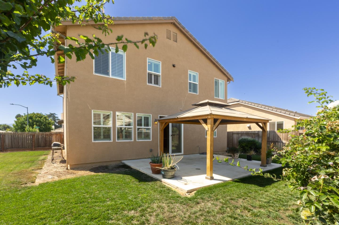 Detail Gallery Image 34 of 35 For 900 Verissimo Ct, Hollister,  CA 95023 - 3 Beds | 2/1 Baths