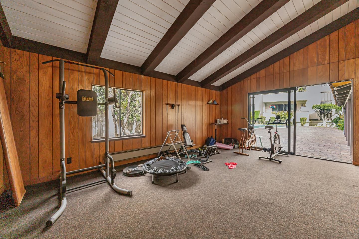 Detail Gallery Image 23 of 27 For 1427 Floribunda Ave #304,  Burlingame,  CA 94010 - 2 Beds | 2 Baths
