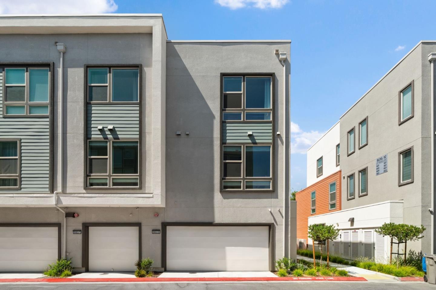 Detail Gallery Image 17 of 22 For 6633 Optimum Loop, San Jose,  CA 95119 - 3 Beds | 3 Baths