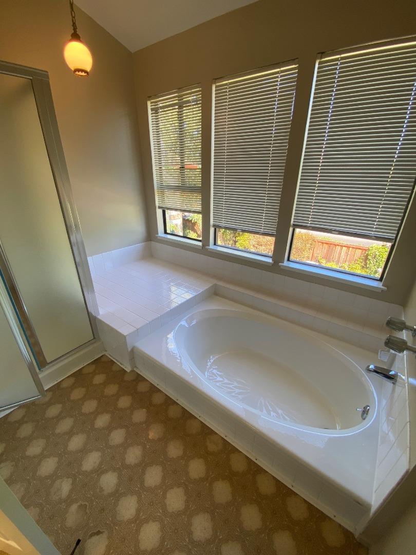 Detail Gallery Image 16 of 23 For 609 Somerset Ln, Foster City,  CA 94404 - 4 Beds | 2/1 Baths