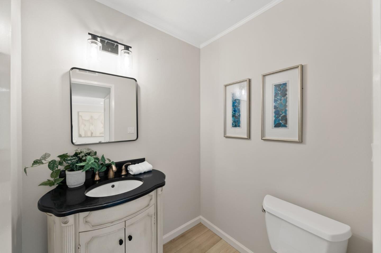 Detail Gallery Image 16 of 43 For 848 Magellan Ln, Foster City,  CA 94404 - 4 Beds | 2/1 Baths