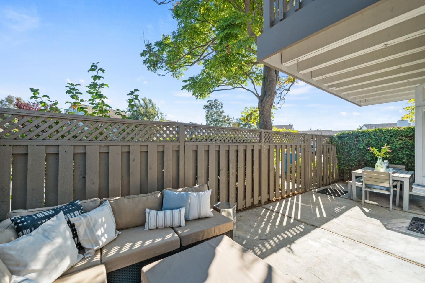 Detail Gallery Image 34 of 43 For 848 Magellan Ln, Foster City,  CA 94404 - 4 Beds | 2/1 Baths