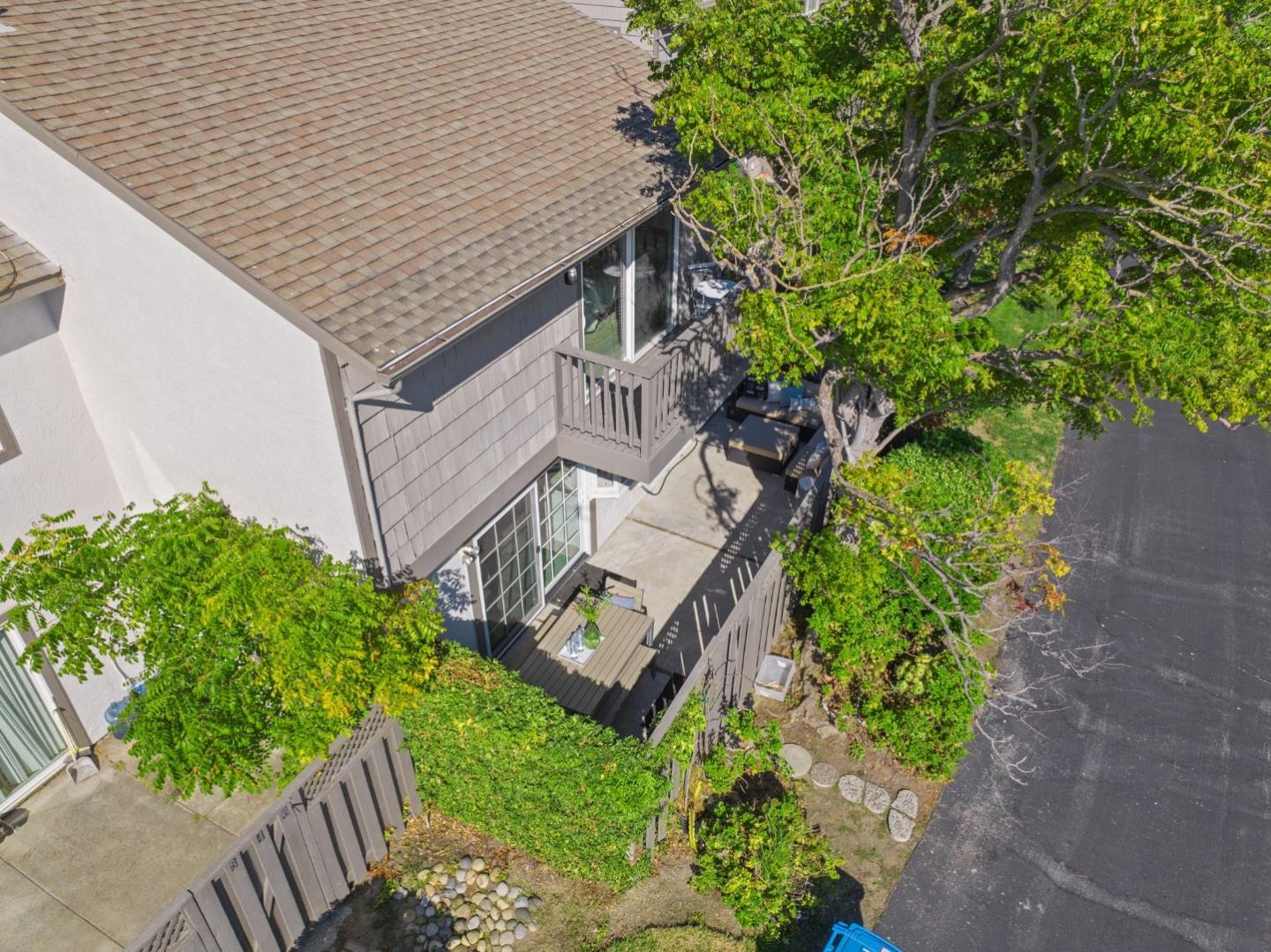 Detail Gallery Image 40 of 43 For 848 Magellan Ln, Foster City,  CA 94404 - 4 Beds | 2/1 Baths