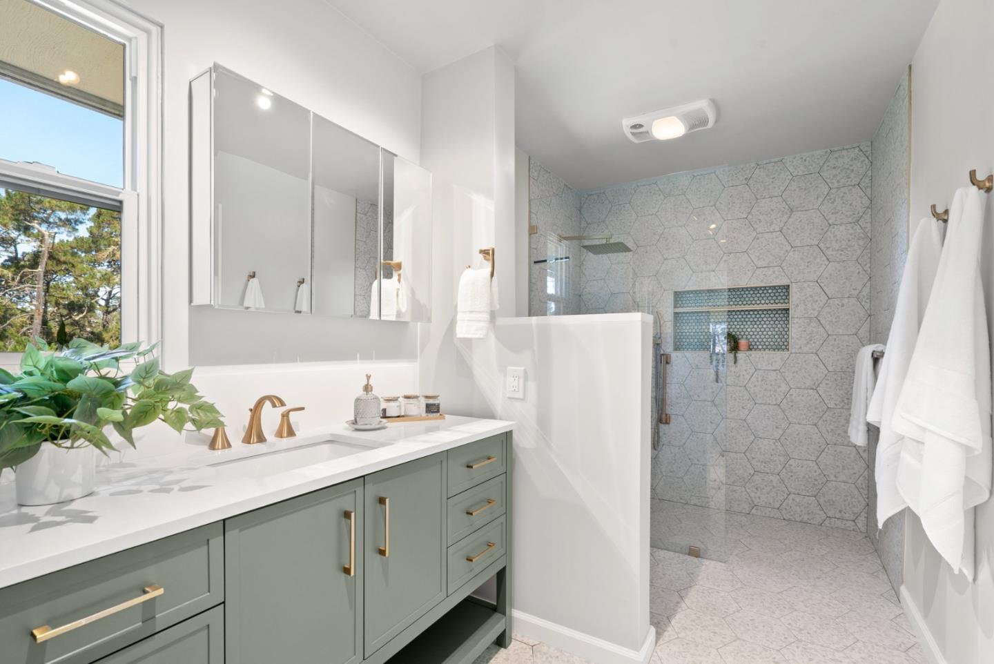 Detail Gallery Image 26 of 44 For 115 Del Mesa Carmel, Carmel Valley,  CA 93923 - 2 Beds | 2 Baths