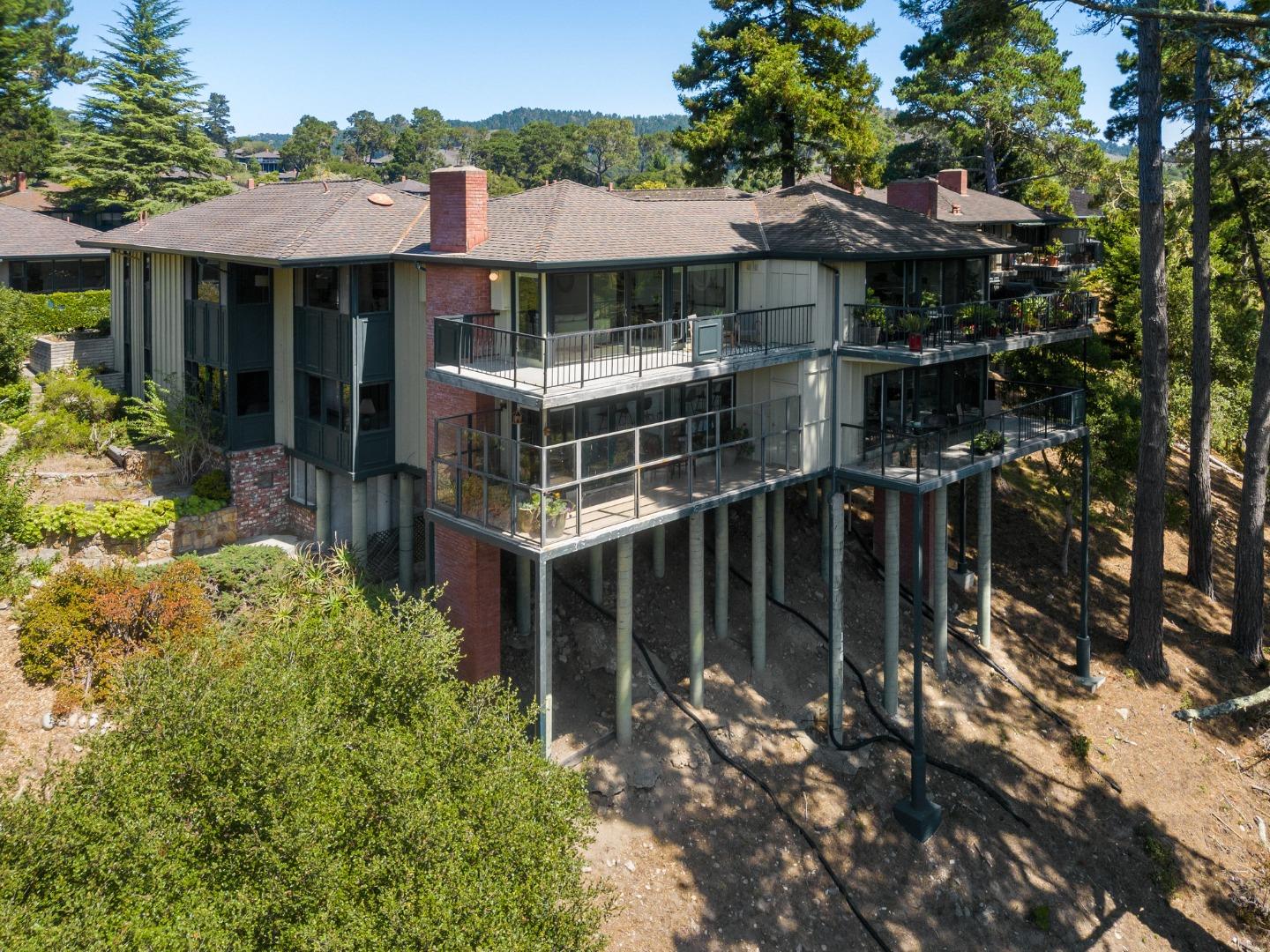 Detail Gallery Image 40 of 44 For 115 Del Mesa Carmel, Carmel Valley,  CA 93923 - 2 Beds | 2 Baths
