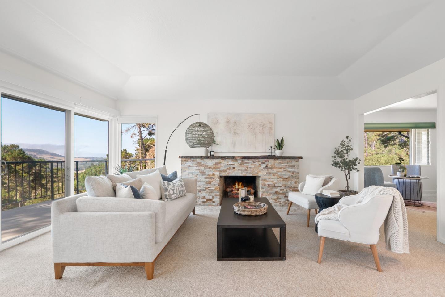 Detail Gallery Image 5 of 44 For 115 Del Mesa Carmel, Carmel Valley,  CA 93923 - 2 Beds | 2 Baths