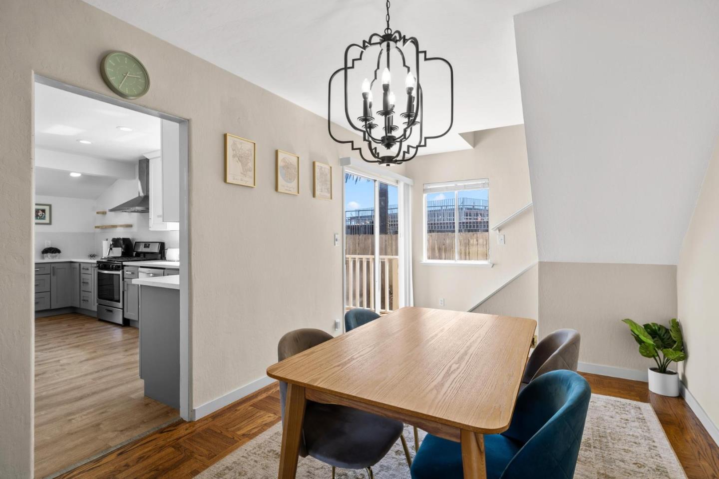 Detail Gallery Image 13 of 63 For 719 Circle Ct, South San Francisco,  CA 94080 - 3 Beds | 2 Baths