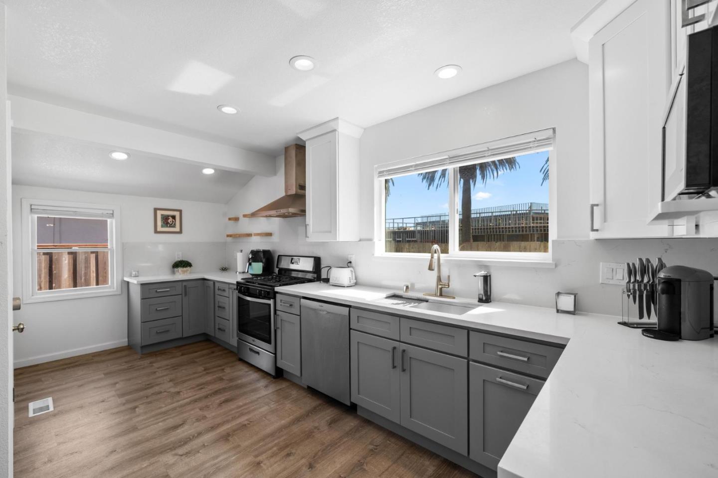 Detail Gallery Image 15 of 63 For 719 Circle Ct, South San Francisco,  CA 94080 - 3 Beds | 2 Baths
