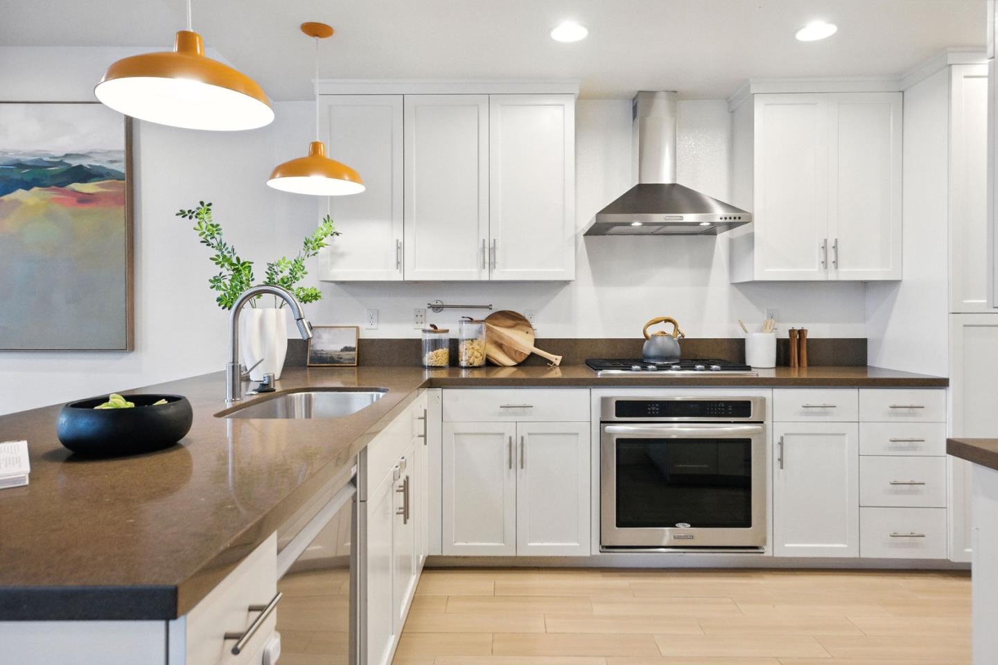Detail Gallery Image 11 of 53 For 406 E 28th Ave, San Mateo,  CA 94403 - 3 Beds | 3/1 Baths