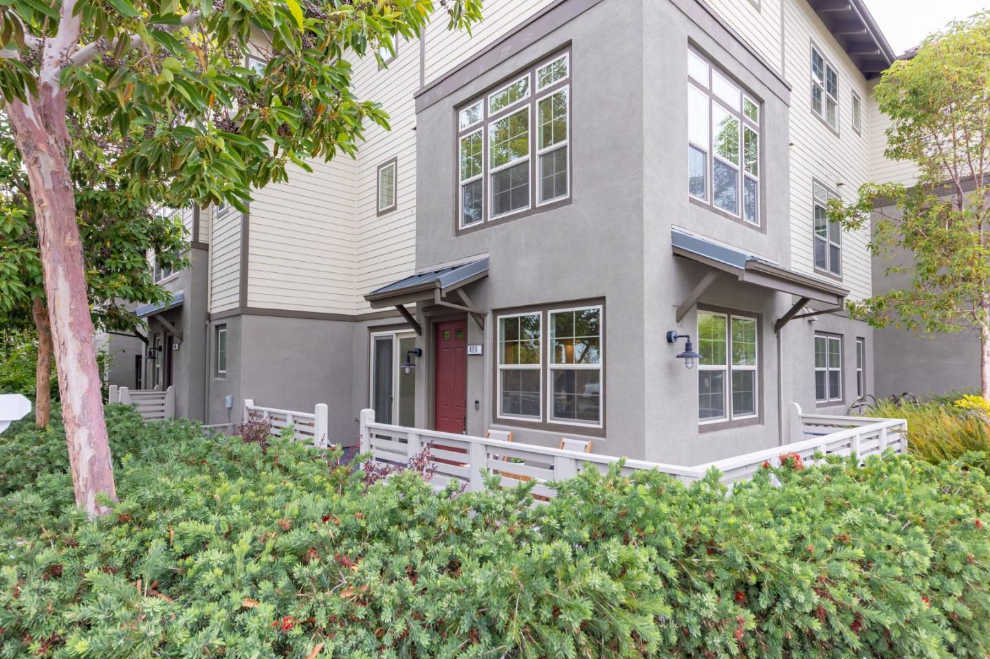 Detail Gallery Image 3 of 53 For 406 E 28th Ave, San Mateo,  CA 94403 - 3 Beds | 3/1 Baths