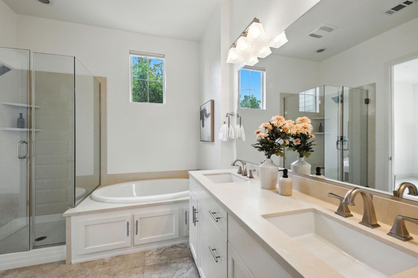 Detail Gallery Image 38 of 53 For 406 E 28th Ave, San Mateo,  CA 94403 - 3 Beds | 3/1 Baths