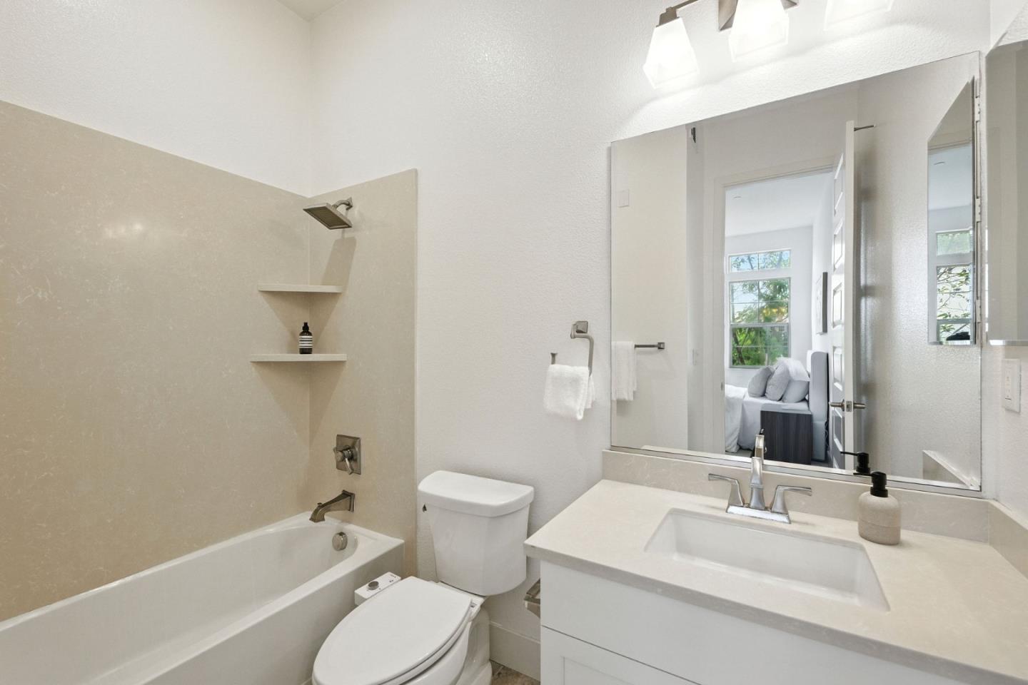Detail Gallery Image 42 of 53 For 406 E 28th Ave, San Mateo,  CA 94403 - 3 Beds | 3/1 Baths