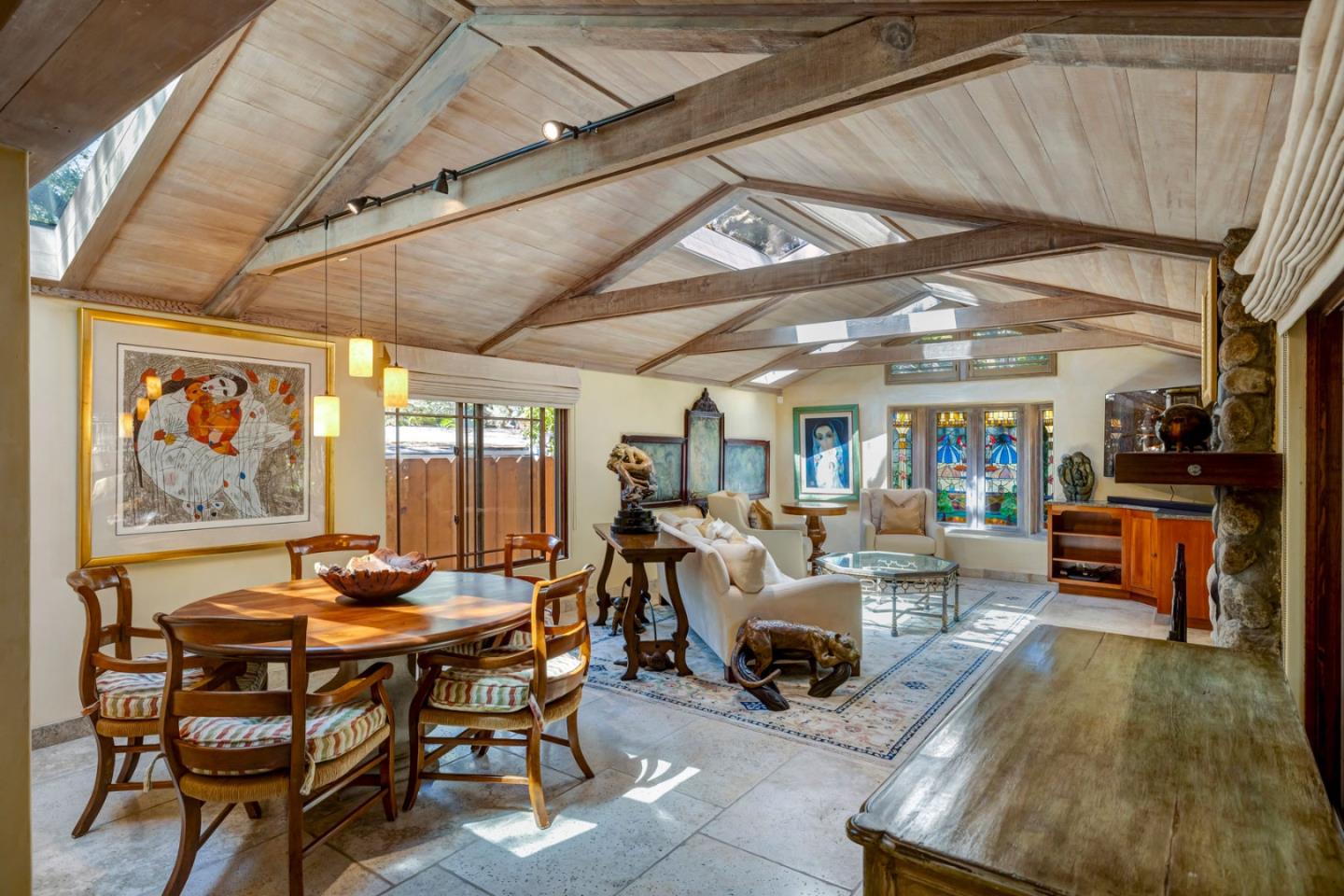 Detail Gallery Image 3 of 17 For 0 Sw Santa Rita 4 Sw of Ocean St, Carmel,  CA 93923 - 3 Beds | 2/1 Baths