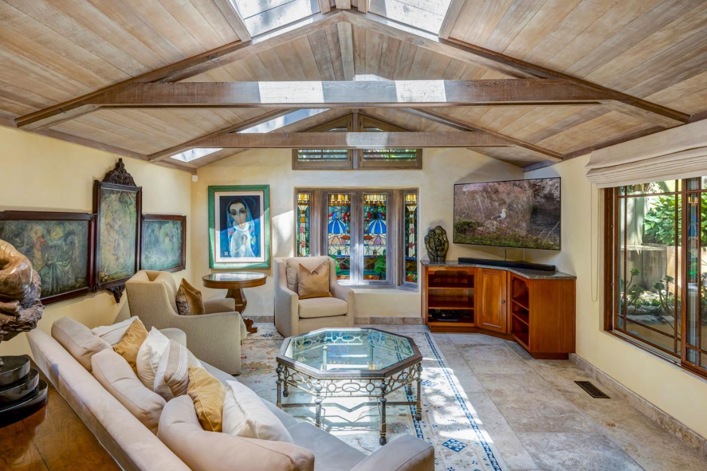 Detail Gallery Image 4 of 17 For 0 Sw Santa Rita 4 Sw of Ocean St, Carmel,  CA 93923 - 3 Beds | 2/1 Baths