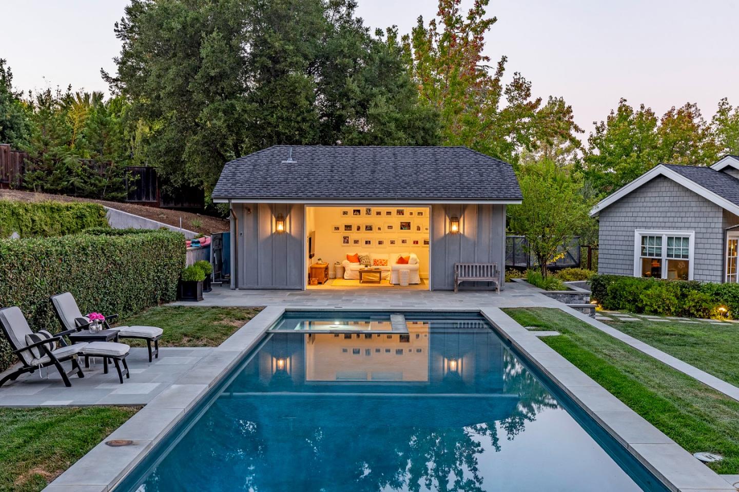 Detail Gallery Image 30 of 42 For 26900 Beatrice Ln, Los Altos Hills,  CA 94022 - 5 Beds | 5/2 Baths