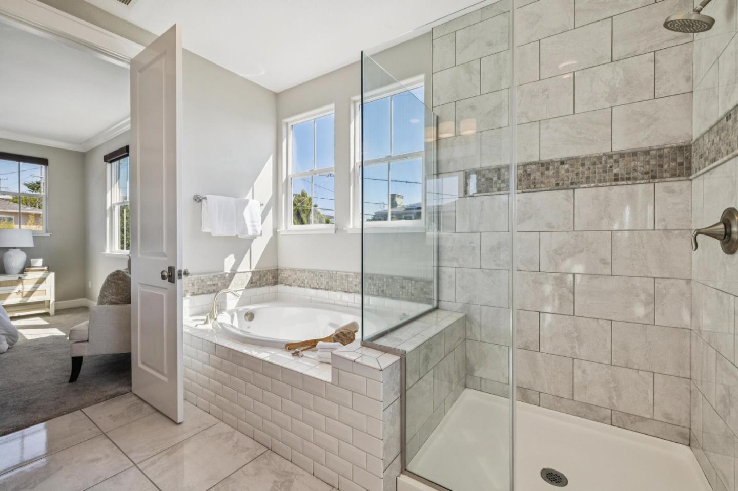 Detail Gallery Image 41 of 80 For 1110 Glenview Dr, San Bruno,  CA 94066 - 4 Beds | 3 Baths