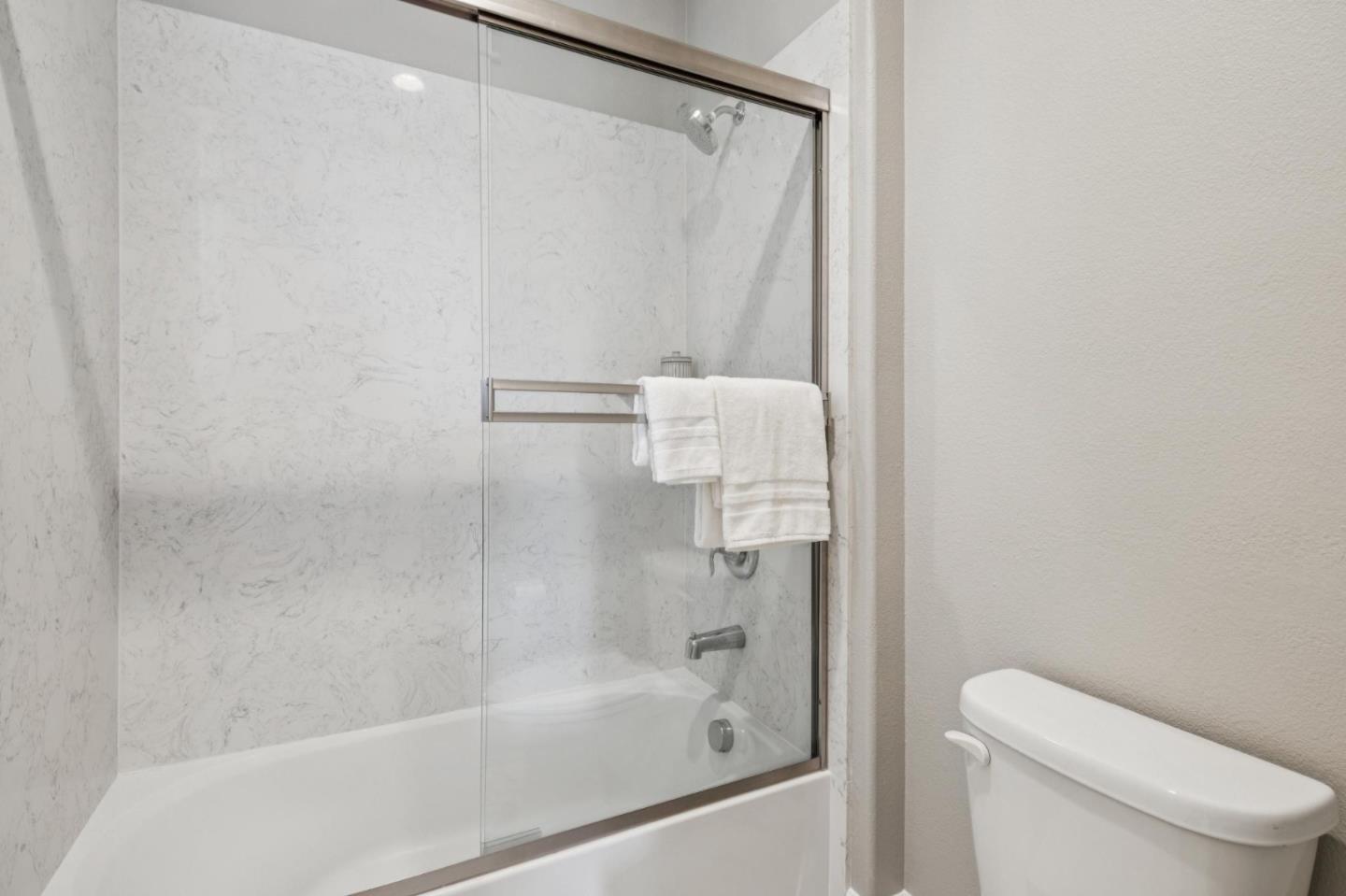 Detail Gallery Image 46 of 80 For 1110 Glenview Dr, San Bruno,  CA 94066 - 4 Beds | 3 Baths