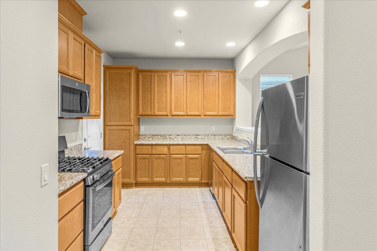 Detail Gallery Image 12 of 36 For 616 Andrus St, King City,  CA 93930 - 4 Beds | 2 Baths