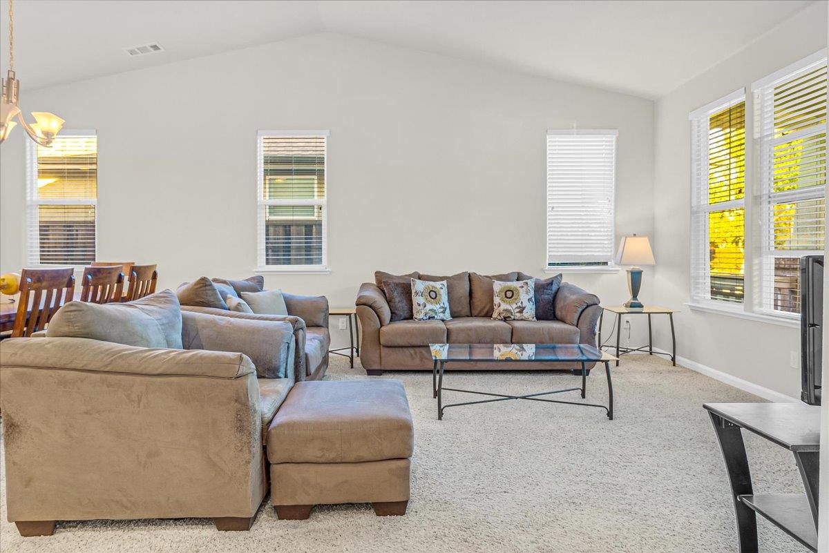 Detail Gallery Image 6 of 36 For 616 Andrus St, King City,  CA 93930 - 4 Beds | 2 Baths