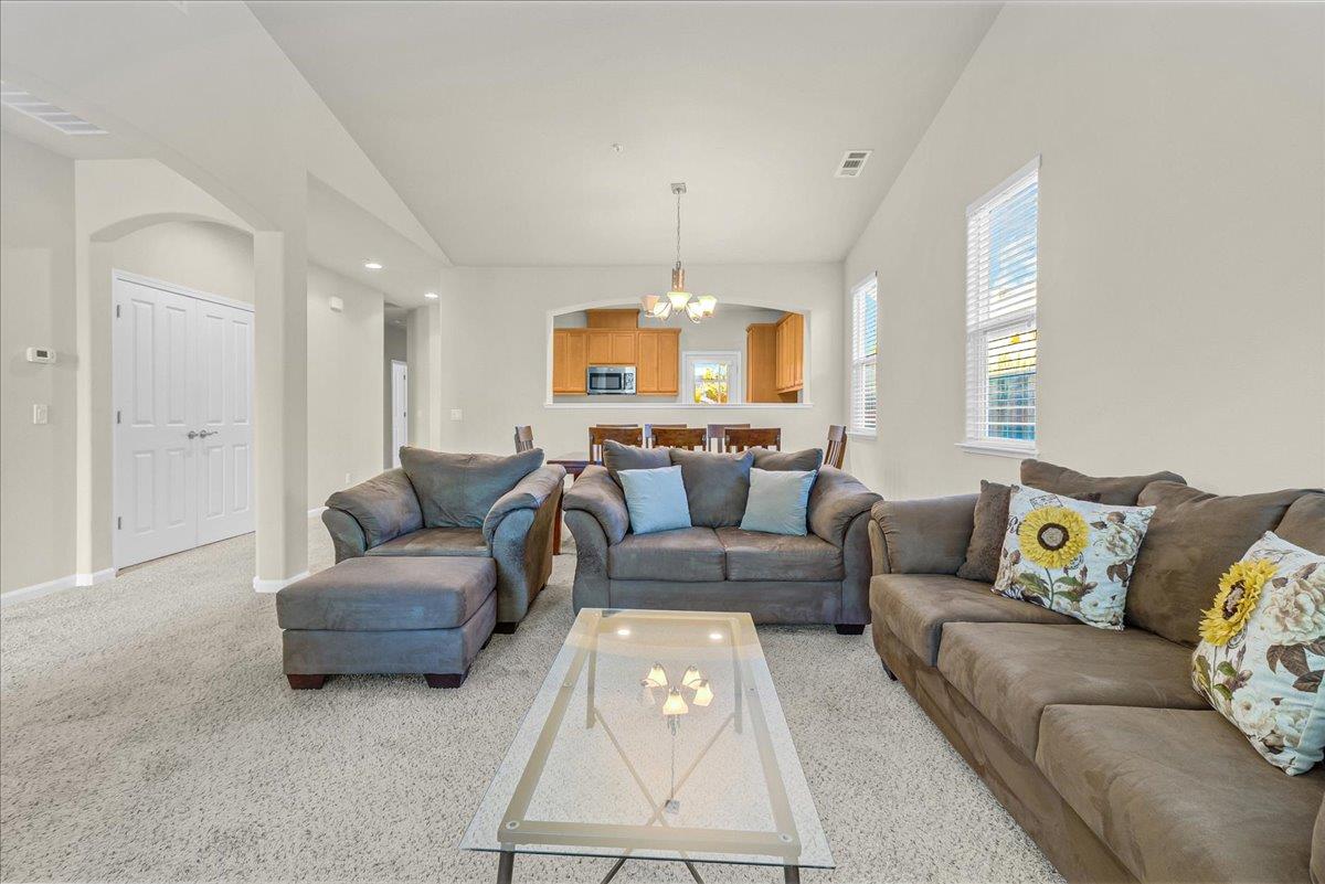 Detail Gallery Image 8 of 36 For 616 Andrus St, King City,  CA 93930 - 4 Beds | 2 Baths