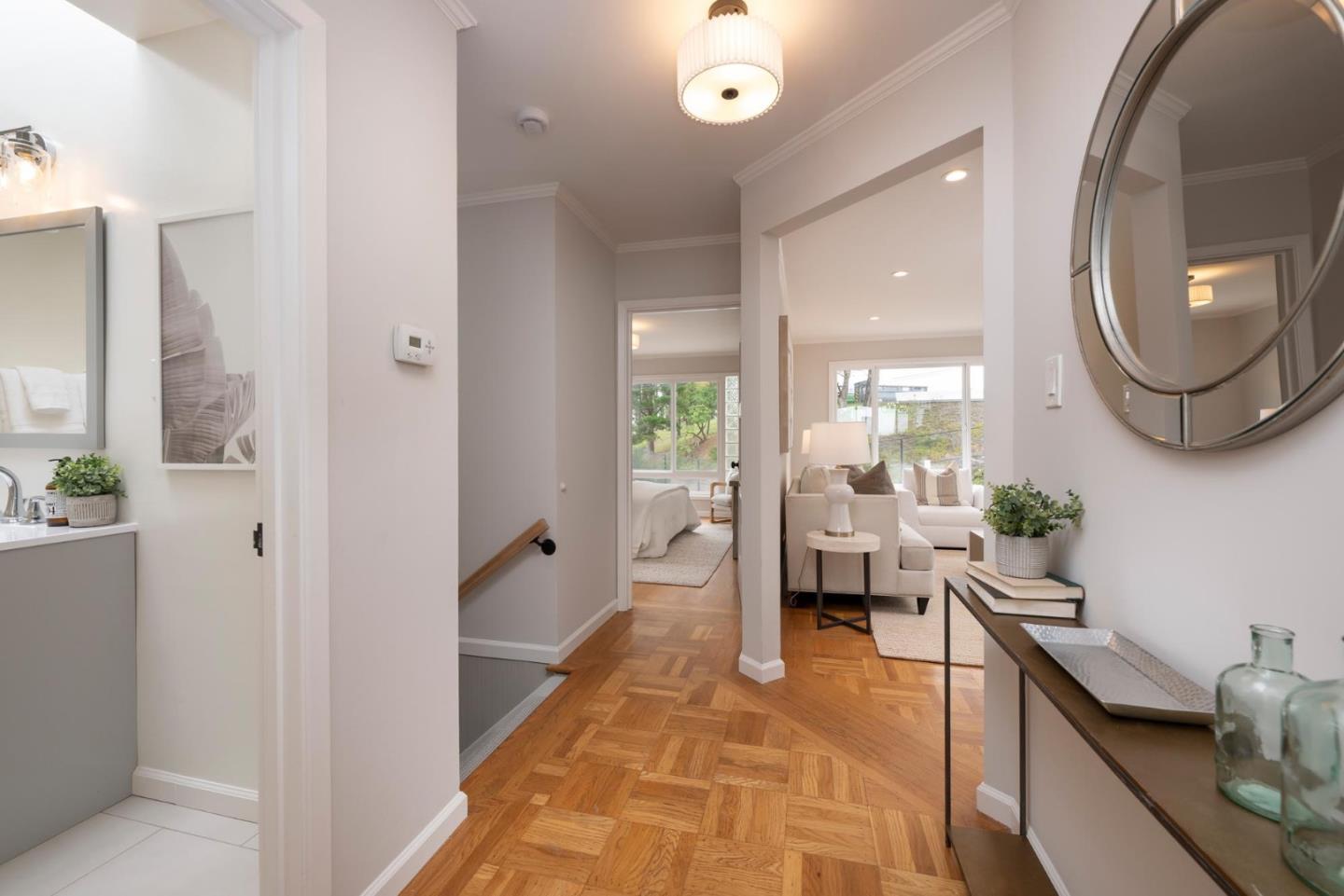 Detail Gallery Image 4 of 14 For 1827 Quintara St, San Francisco,  CA 94116 - 2 Beds | 1 Baths
