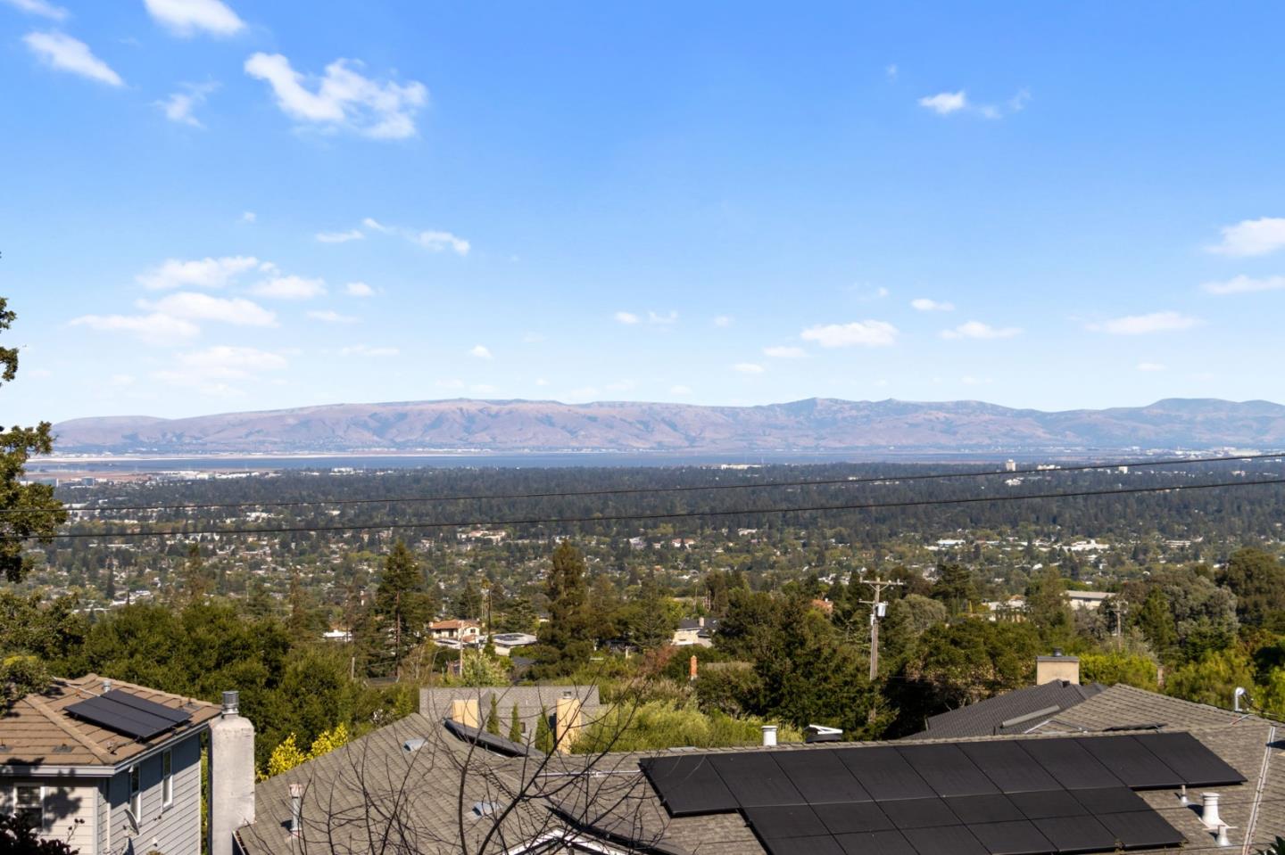 Detail Gallery Image 16 of 96 For 722 Bayview Way, Redwood City,  CA 94062 - 3 Beds | 2/1 Baths
