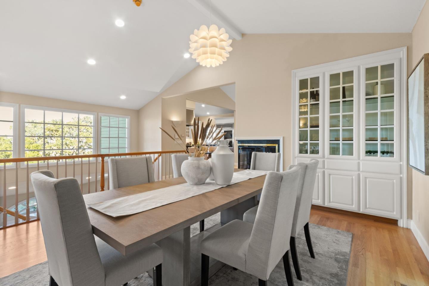 Detail Gallery Image 29 of 96 For 722 Bayview Way, Redwood City,  CA 94062 - 3 Beds | 2/1 Baths