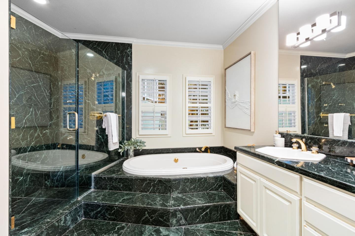 Detail Gallery Image 53 of 96 For 722 Bayview Way, Redwood City,  CA 94062 - 3 Beds | 2/1 Baths