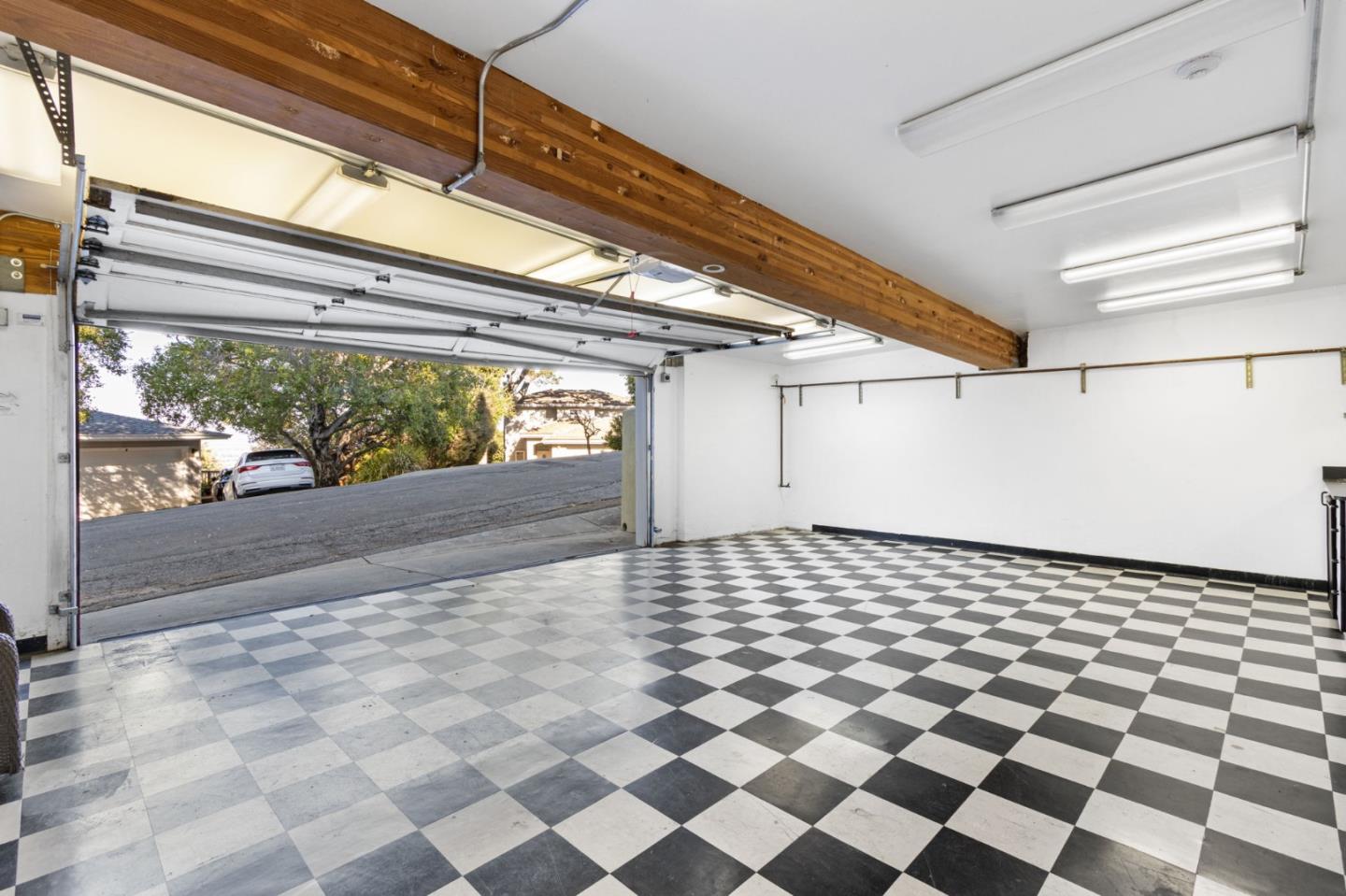 Detail Gallery Image 78 of 96 For 722 Bayview Way, Redwood City,  CA 94062 - 3 Beds | 2/1 Baths