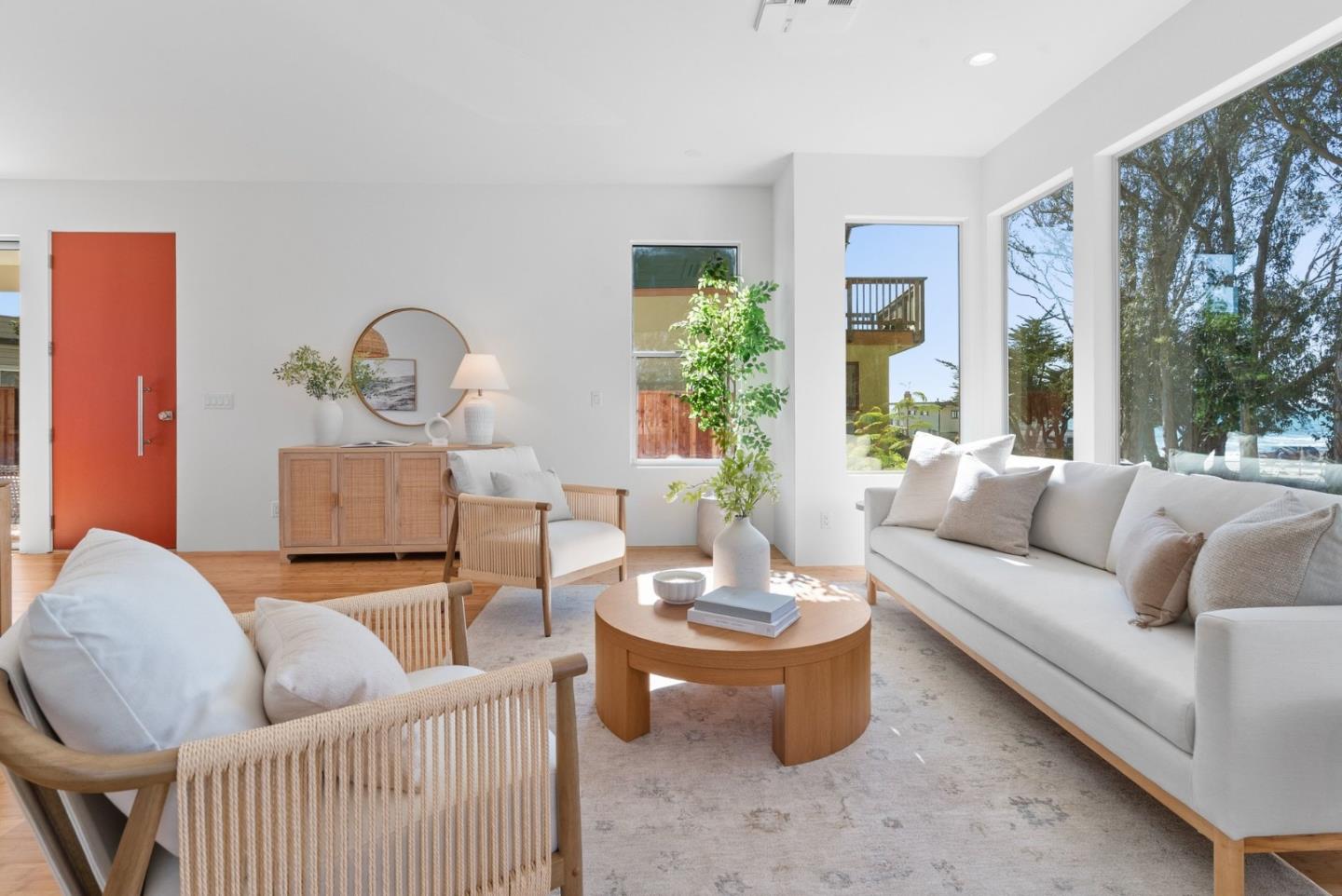 Detail Gallery Image 11 of 43 For 30 Ryans Way, Santa Cruz,  CA 95062 - 3 Beds | 3/1 Baths