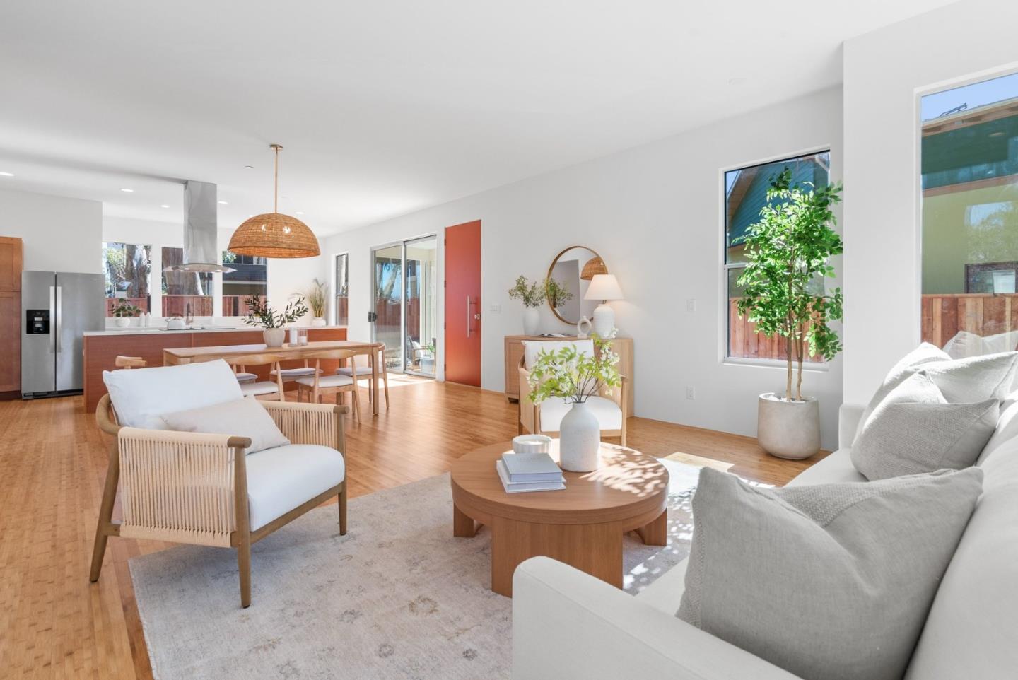 Detail Gallery Image 12 of 43 For 30 Ryans Way, Santa Cruz,  CA 95062 - 3 Beds | 3/1 Baths