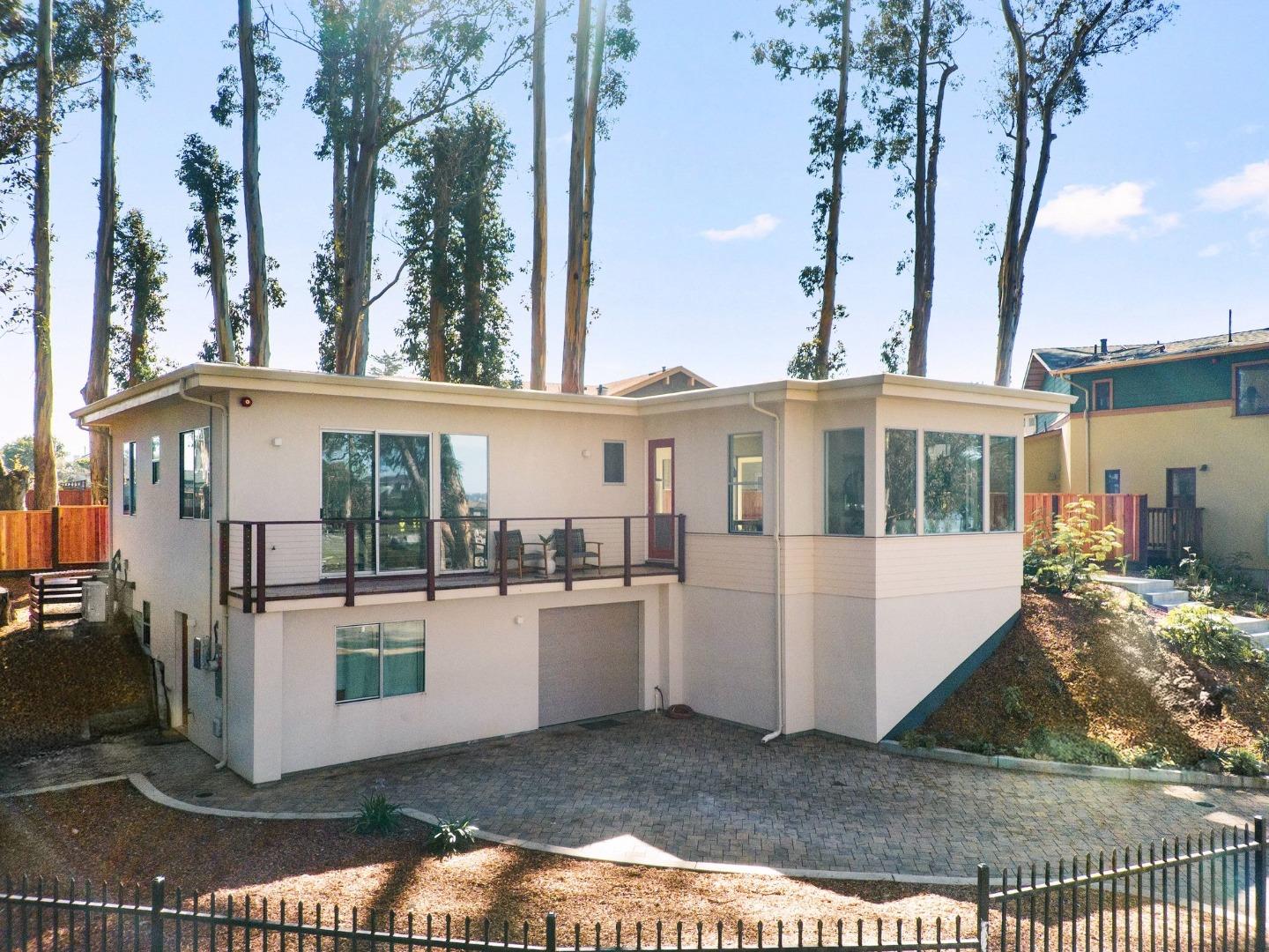 Detail Gallery Image 40 of 43 For 30 Ryans Way, Santa Cruz,  CA 95062 - 3 Beds | 3/1 Baths