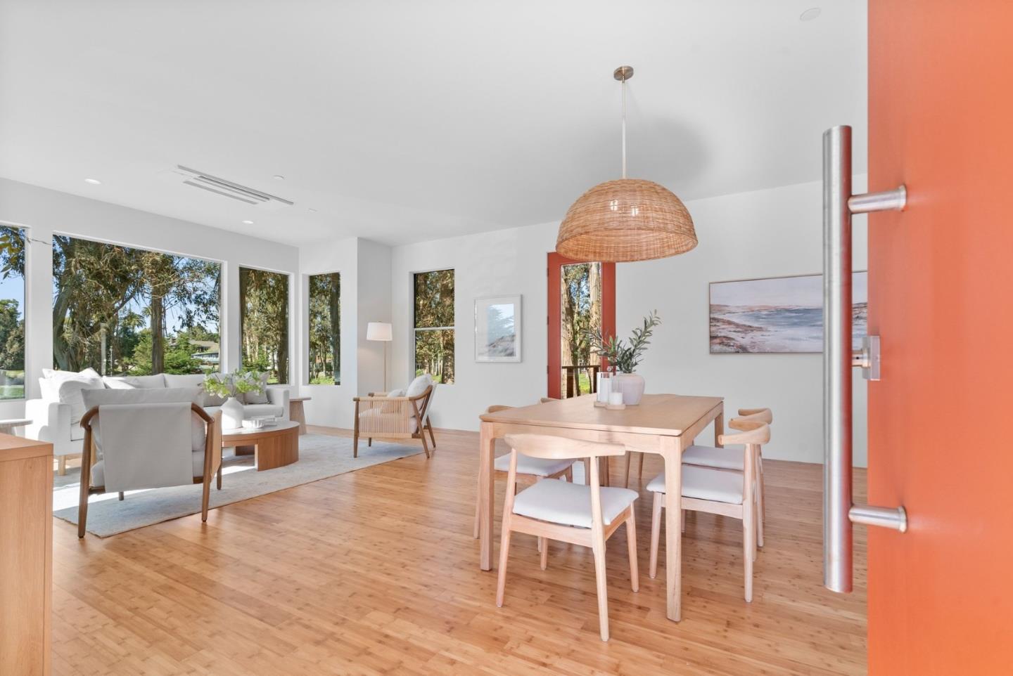 Detail Gallery Image 8 of 43 For 30 Ryans Way, Santa Cruz,  CA 95062 - 3 Beds | 3/1 Baths