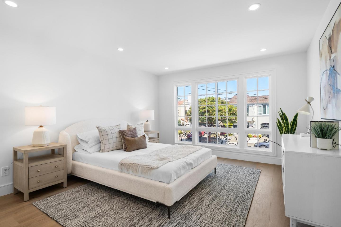 Detail Gallery Image 18 of 56 For 2277 33rd Ave, San Francisco,  CA 94116 - 4 Beds | 4 Baths