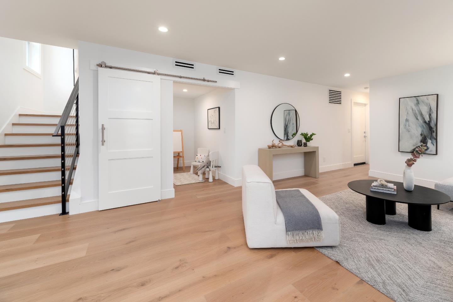 Detail Gallery Image 27 of 56 For 2277 33rd Ave, San Francisco,  CA 94116 - 4 Beds | 4 Baths