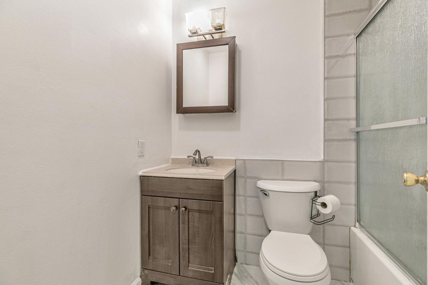 Detail Gallery Image 34 of 37 For 5503 Eagles Ln #2,  San Jose,  CA 95123 - 2 Beds | 1 Baths