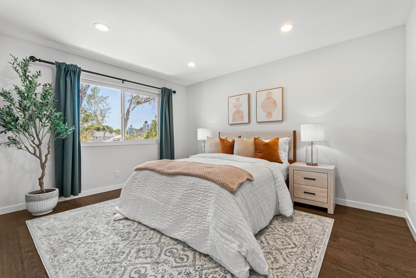 Detail Gallery Image 12 of 38 For 851 Peary Ln, Foster City,  CA 94404 - 3 Beds | 1/1 Baths