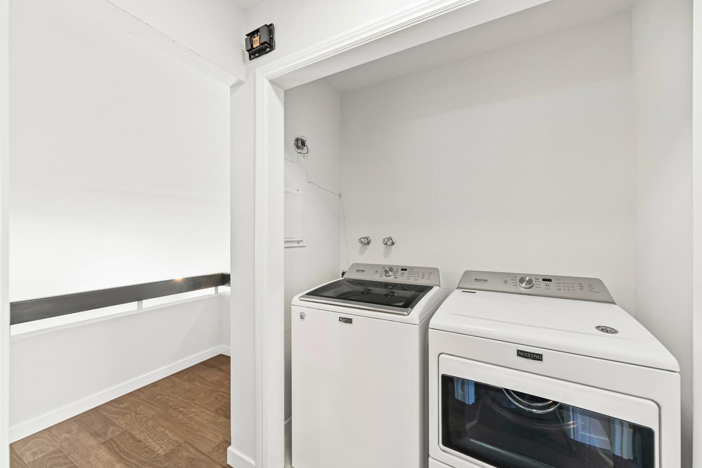 Detail Gallery Image 23 of 38 For 851 Peary Ln, Foster City,  CA 94404 - 3 Beds | 1/1 Baths